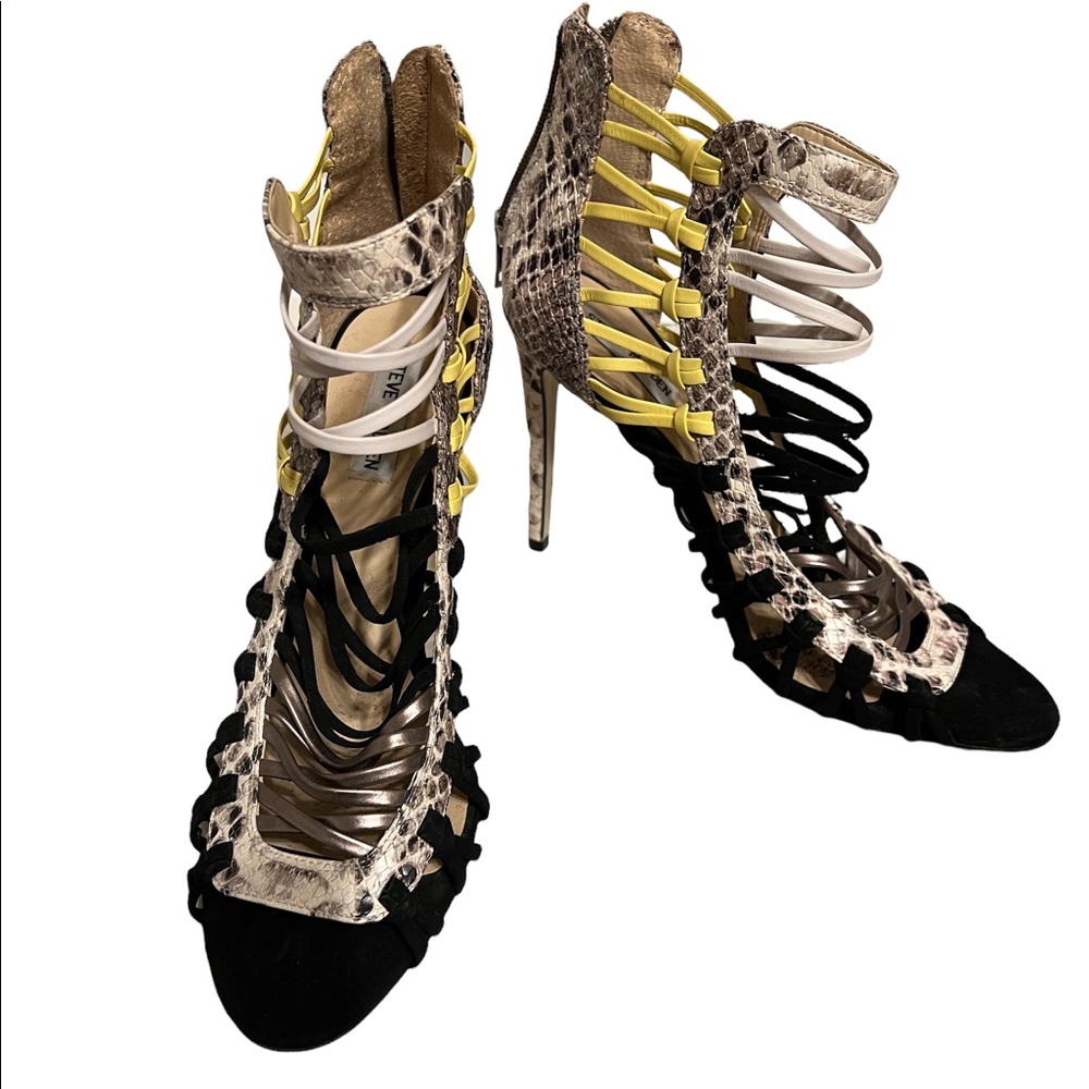 Steve Madden Sleik Black Yellow Cage Heels